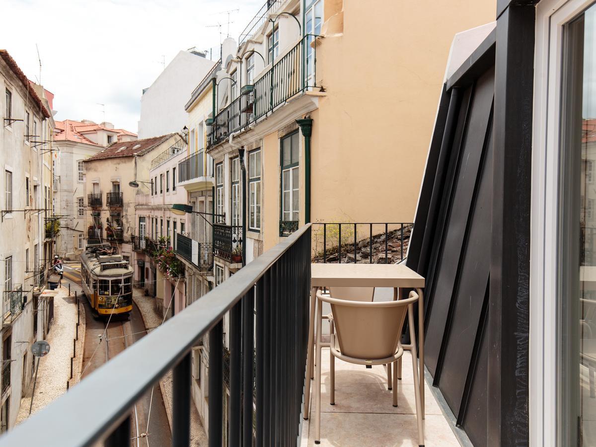 Dear Lisbon - Living House Bed & Breakfast ภายนอก รูปภาพ