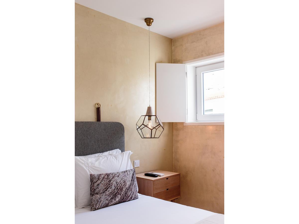 Dear Lisbon - Living House Bed & Breakfast ภายนอก รูปภาพ