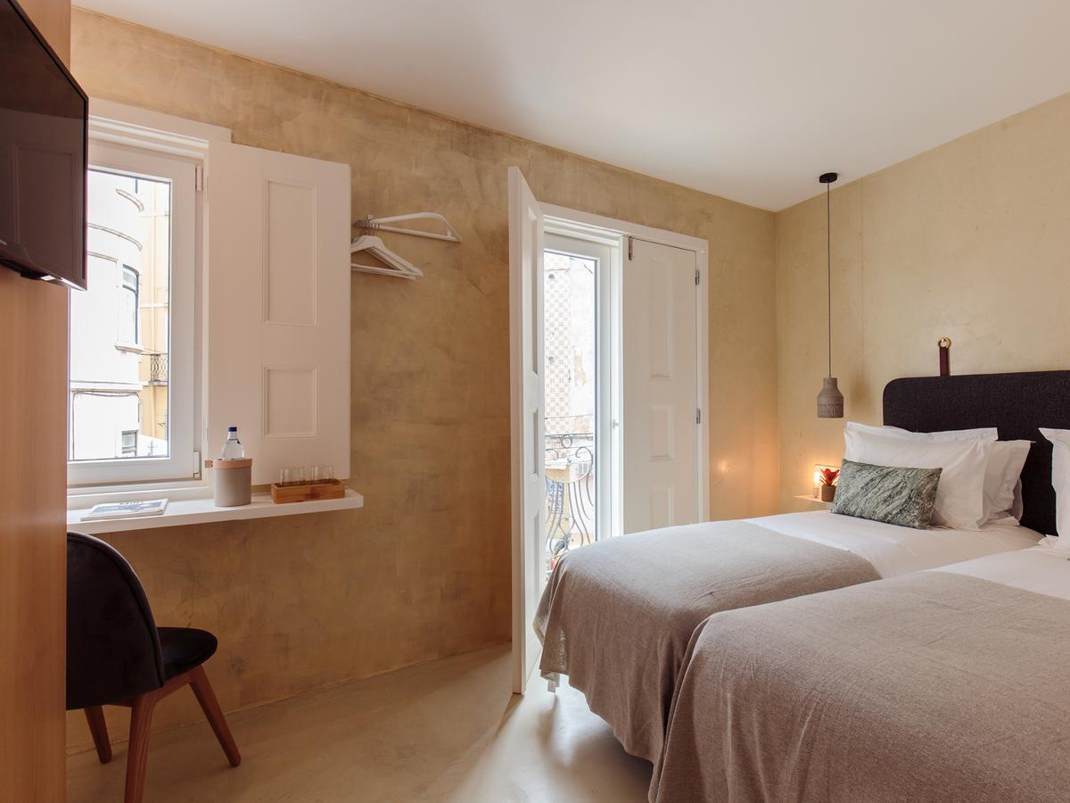 Dear Lisbon - Living House Bed & Breakfast ภายนอก รูปภาพ