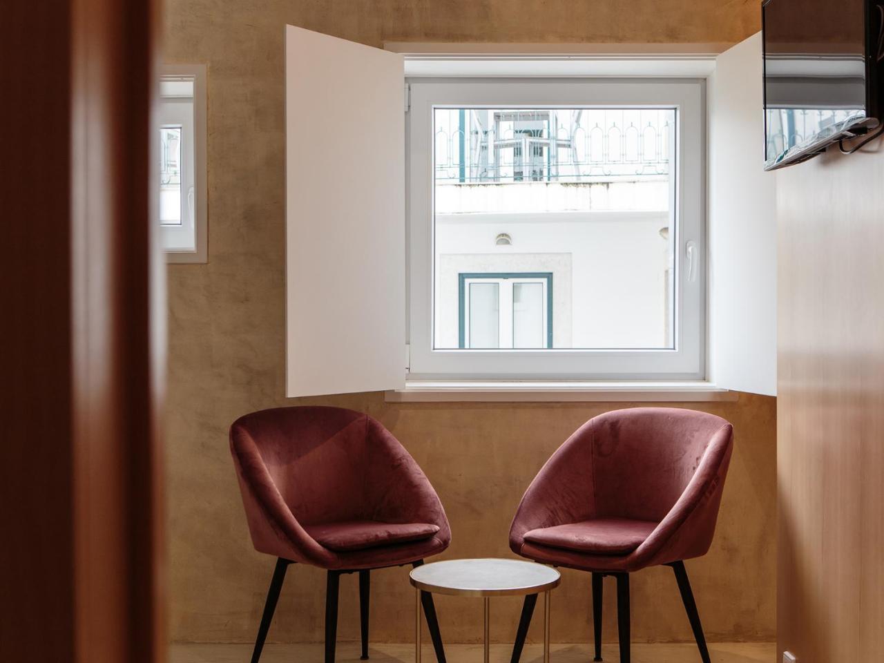 Dear Lisbon - Living House Bed & Breakfast ภายนอก รูปภาพ