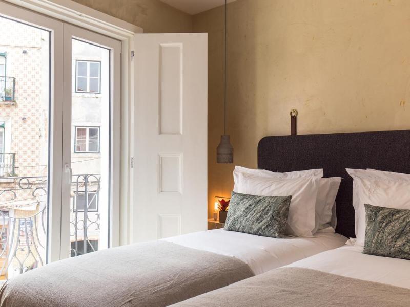 Dear Lisbon - Living House Bed & Breakfast ภายนอก รูปภาพ